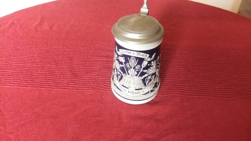 Alter bierkrug mit - bierkrug,