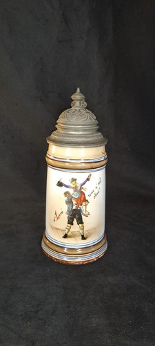 Alter bierkrug mit zinndeckel - bierkrug,