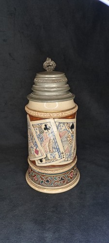 Alter bierkrug mit zinndeckel - bierkrug,