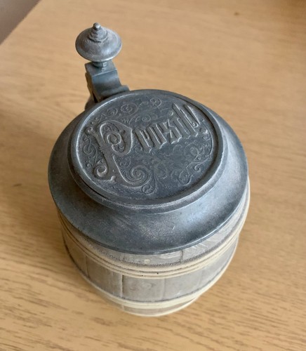 Alter bierkrug mit zinndeckel - alter,