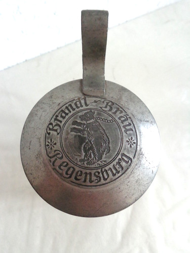 Alter bierkrug mit zinndeckel - alter,