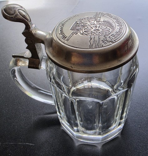 Alter bierkrug glaskrug mit - bierkrug,