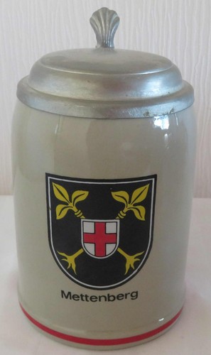 Alter bierkrug ton - ton, mit