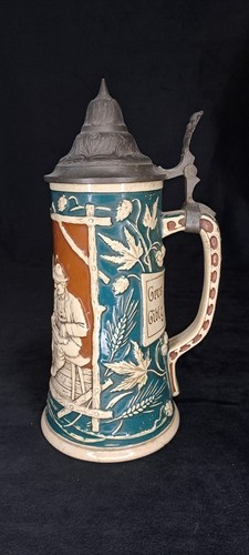 Alter bierkrug mit zinndeckel - bierkrug,