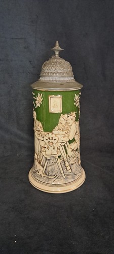 Alter bierkrug mit - alter,