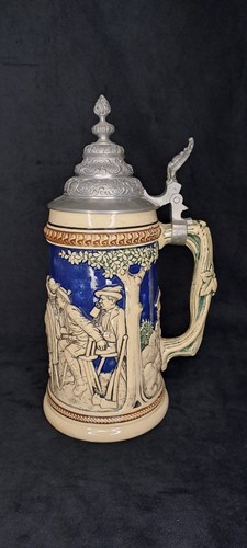 Alter bierkrug mit zinndeckel - alter,
