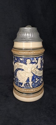 Alter bierkrug mit zinndeckel - bierkrug,