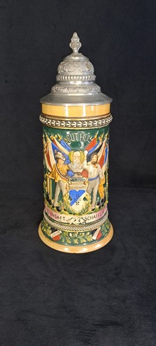 Alter bierkrug mit zinndeckel - bierkrug,