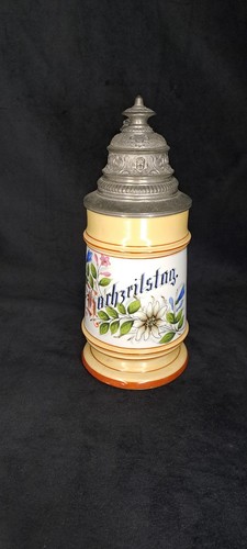 Alter bierkrug mit - bierkrug, zinndeckel