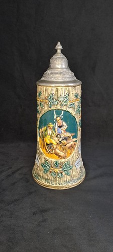 Alter bierkrug mit zinndeckel - bierkrug,