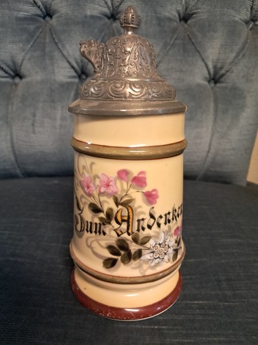 Alter bierkrug mit zinndeckel - bierkrug,