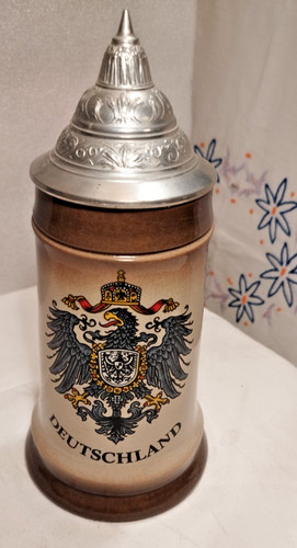 Alter bierkrug mit zinndeckel - mit,