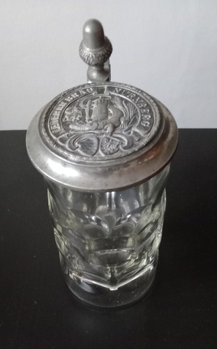 Alter bier glaskrug mit - glaskrug,