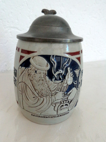 Alter bierkrug mit - bierkrug, zinndeckel