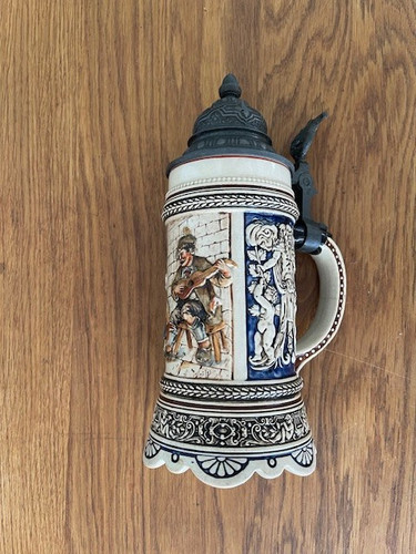 Großer alter relief bierkrug - großer,, relief-bierkrug