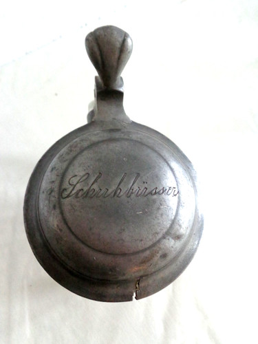 Alter bierkrug mit zinndeckel - alter,